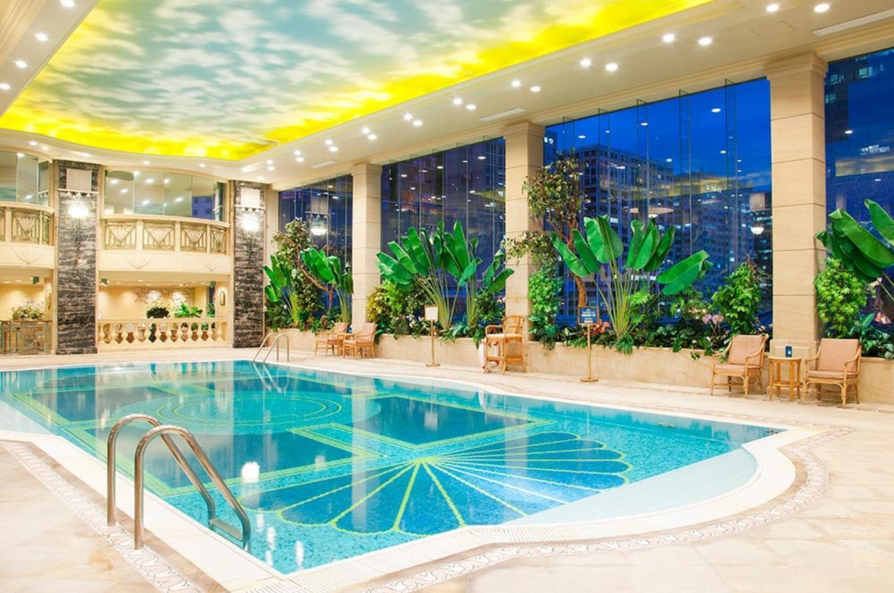 New Orient Landmark Hotel Makaó Kültér fotó Swimming pool
